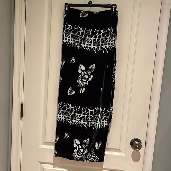 Koko knot sarong. Size M.K - Picture 1 of 3